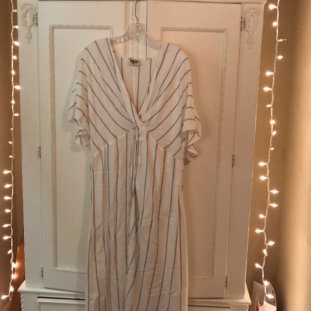 Maxi dress! Perfect at the beach and as a cover up